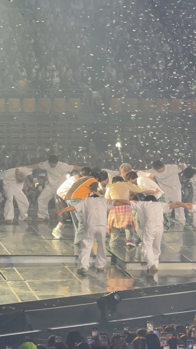 애옹:3⁶⁵ tweet media