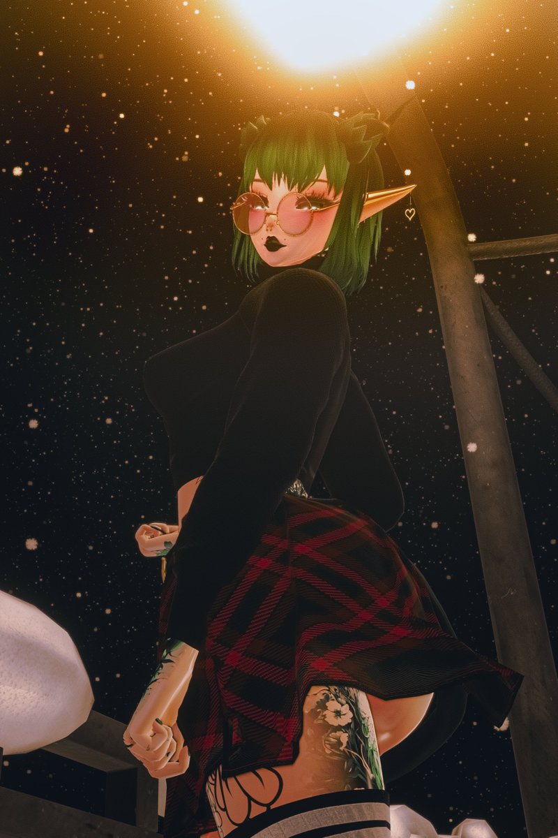 FemaleGayMan tweet media