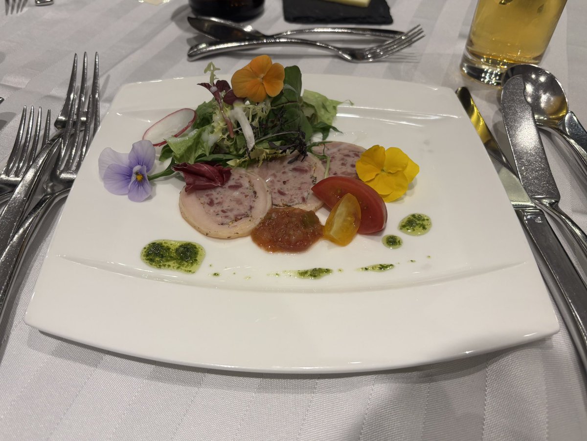 ロロ(Lolo)✨ tweet media