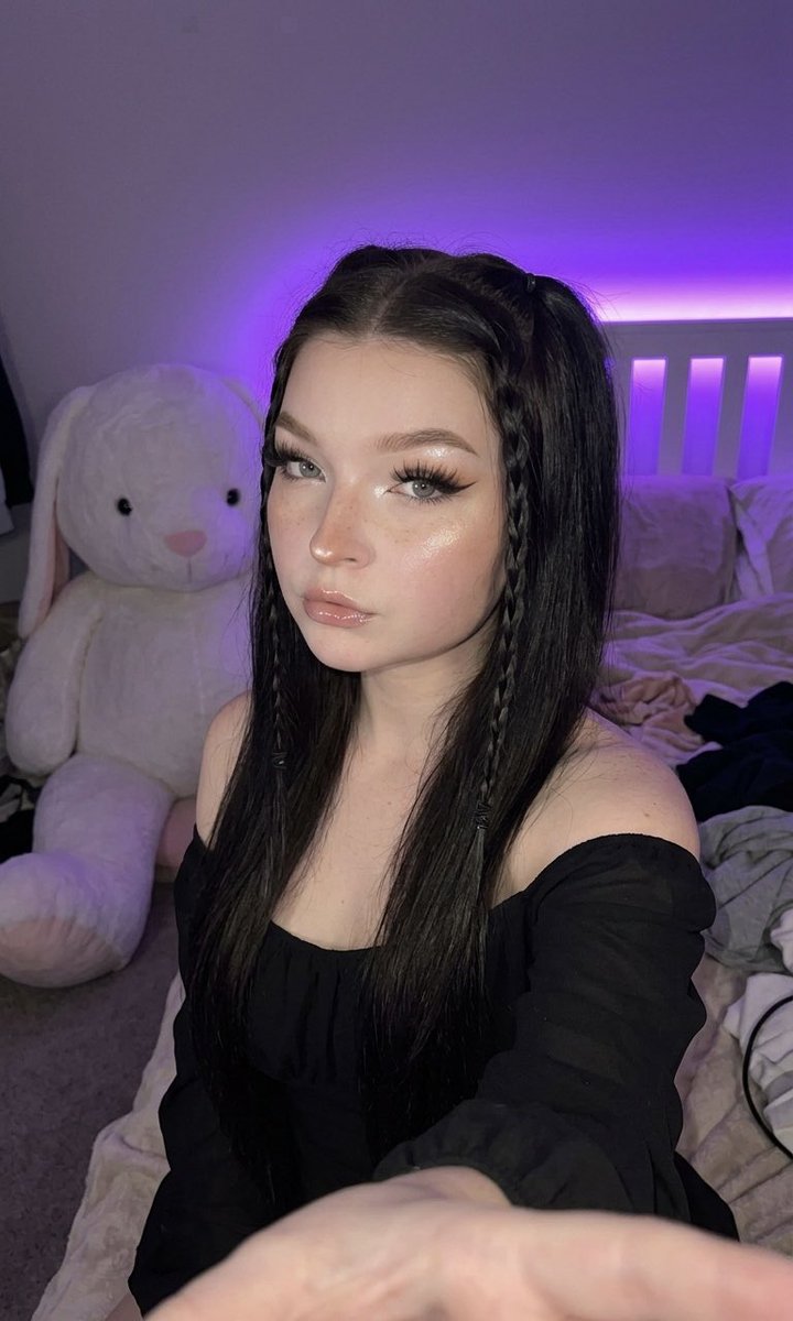 𝐊𝐀𝐓𝐄𝐃𝐑𝐀(𝘦𝘹𝘝𝘪𝘳𝘨𝘪𝘯𝘉𝘶𝘵𝘵𝘦𝘳𝘧𝘭𝘺) tweet media