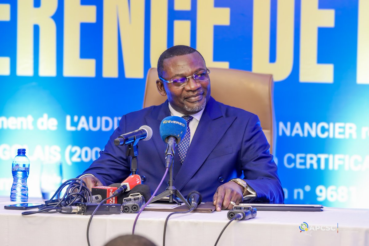 IconeRdc's tweet photo. Parce que les grands événements exigent une image à la hauteur de leur portée historique.
Retour en images sur : la conférence de presse consacrée à l’audit technique et financier de l’avenant au contrat sino-congolais. 🇨🇩🤝🇨🇳 https://t.co/RTMuaXoMy3