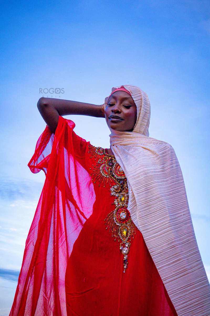 RogosMedia's tweet image. #eidvibes