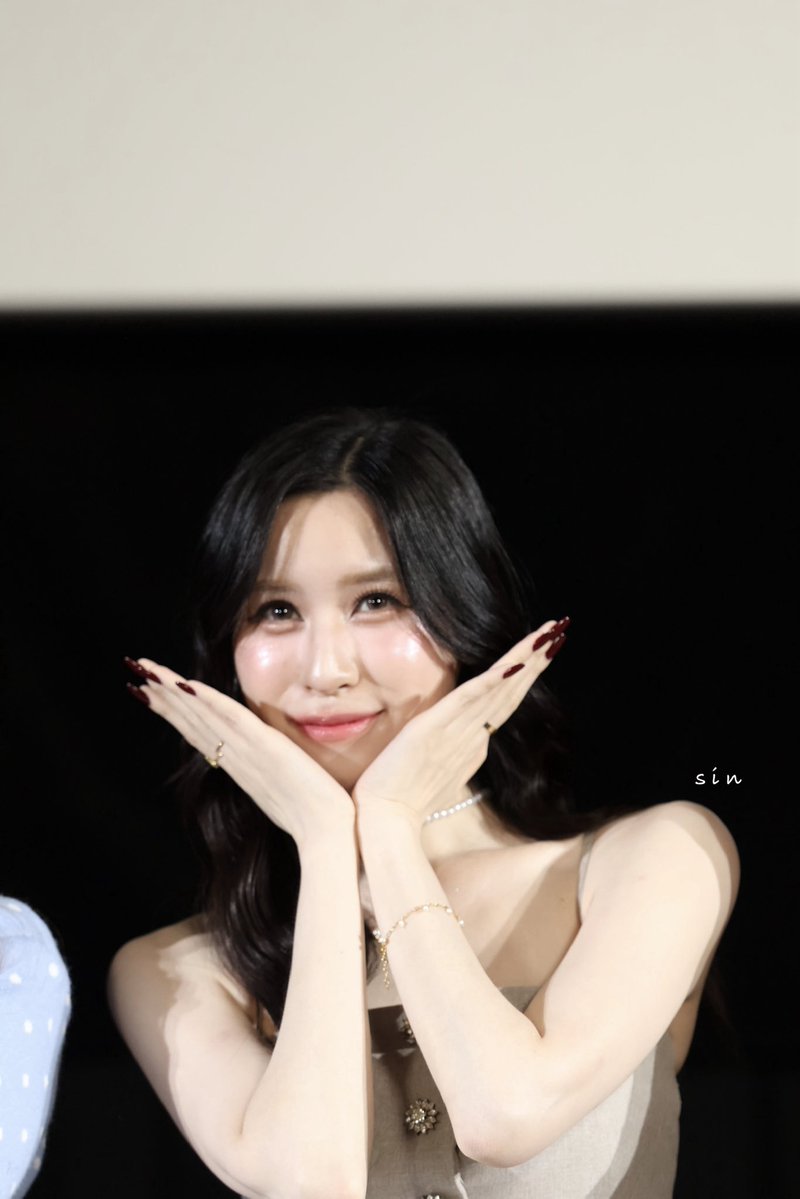 irene16374 tweet media