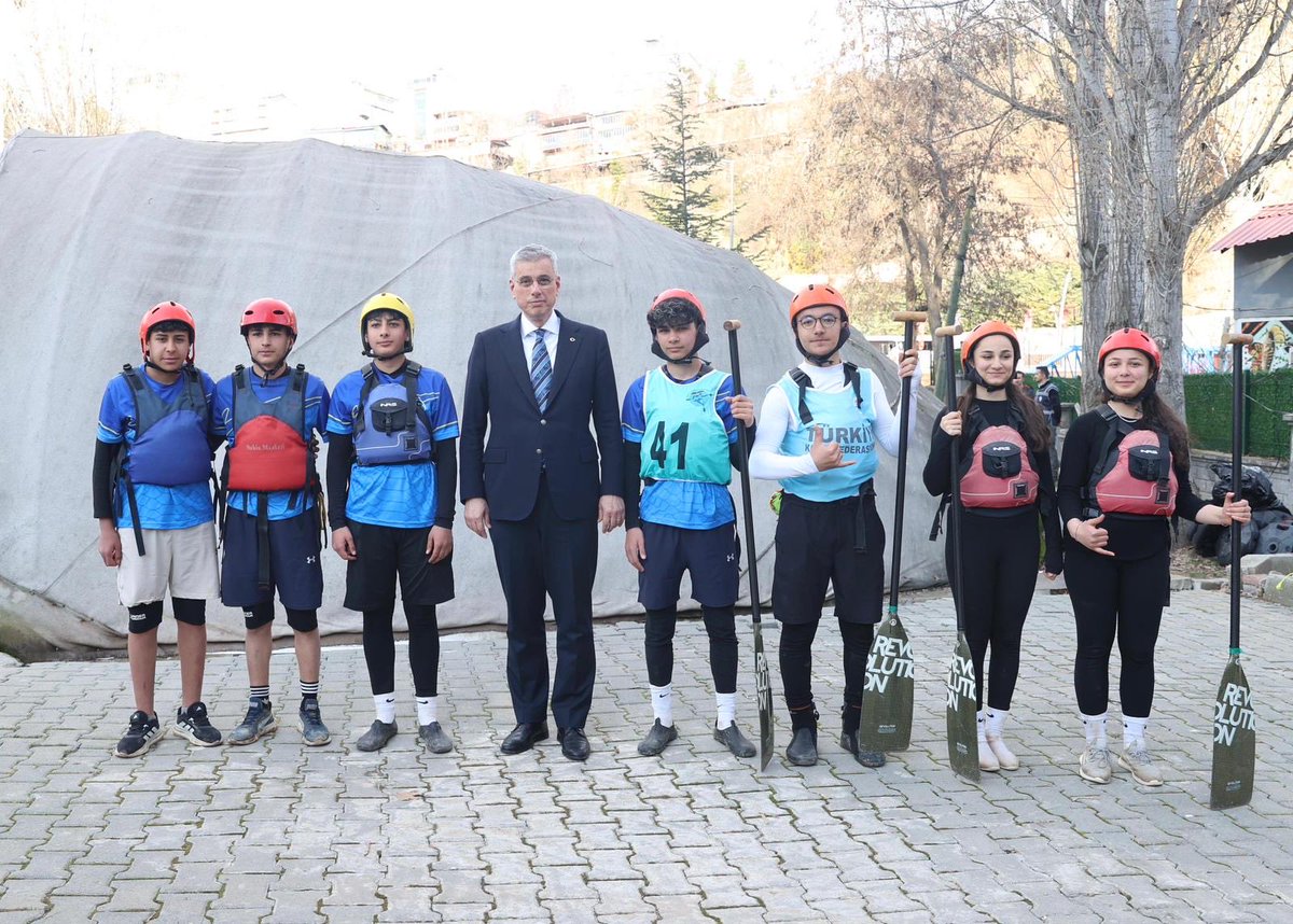 Prof. Dr. Kemal Memişoğlu tweet media