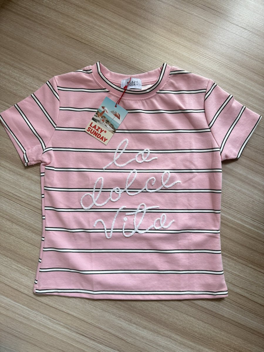 เสื้อผ้ามือ1/2 สภาพดี ราคาน่ารัก 💌 tweet media