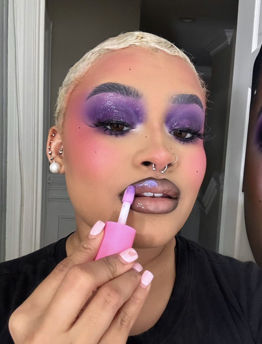 ★ LAUREN B. BROWN ★ tweet media