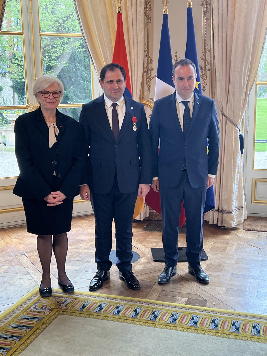 François DEVEDJIAN tweet media