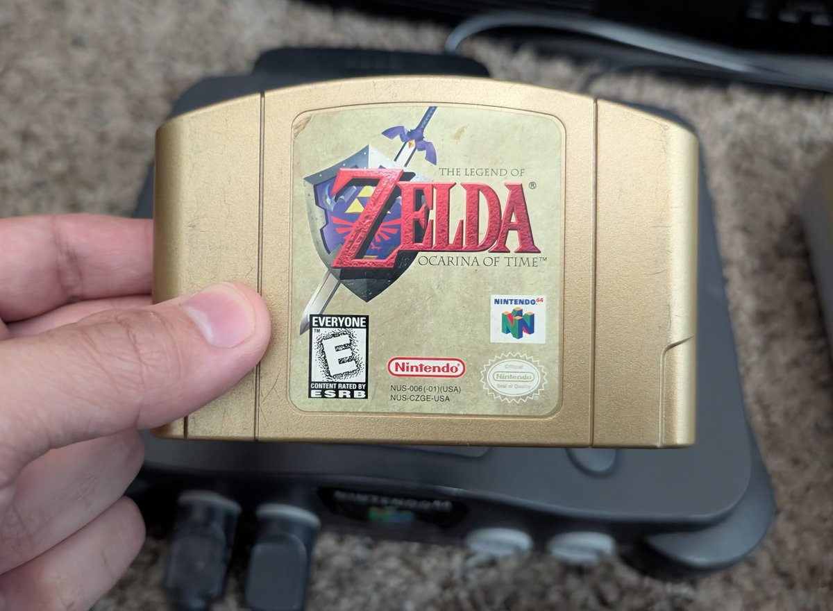 CaponeToneTony's tweet photo. I played Ocarina of Time on launch day in 1998 and it was absolutely mind blowing and is still one of my most memorable experiences when it comes to playing a game for the first time. Playing a Remake almost 30 years later is definitely gonna hit me hard in the feels 😅🥲 https://t.co/y71d48U9al