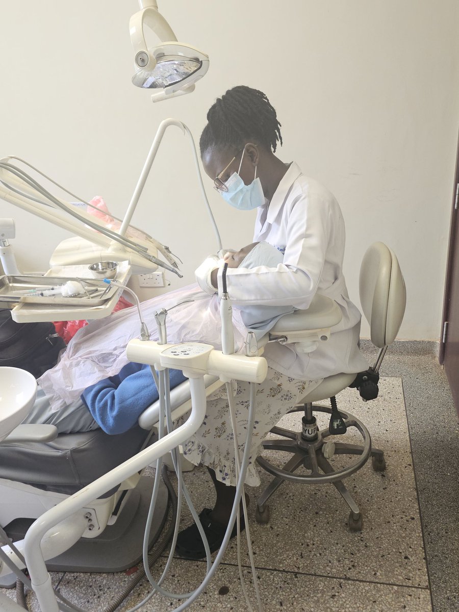 Dr. Ruth Amber tweet media