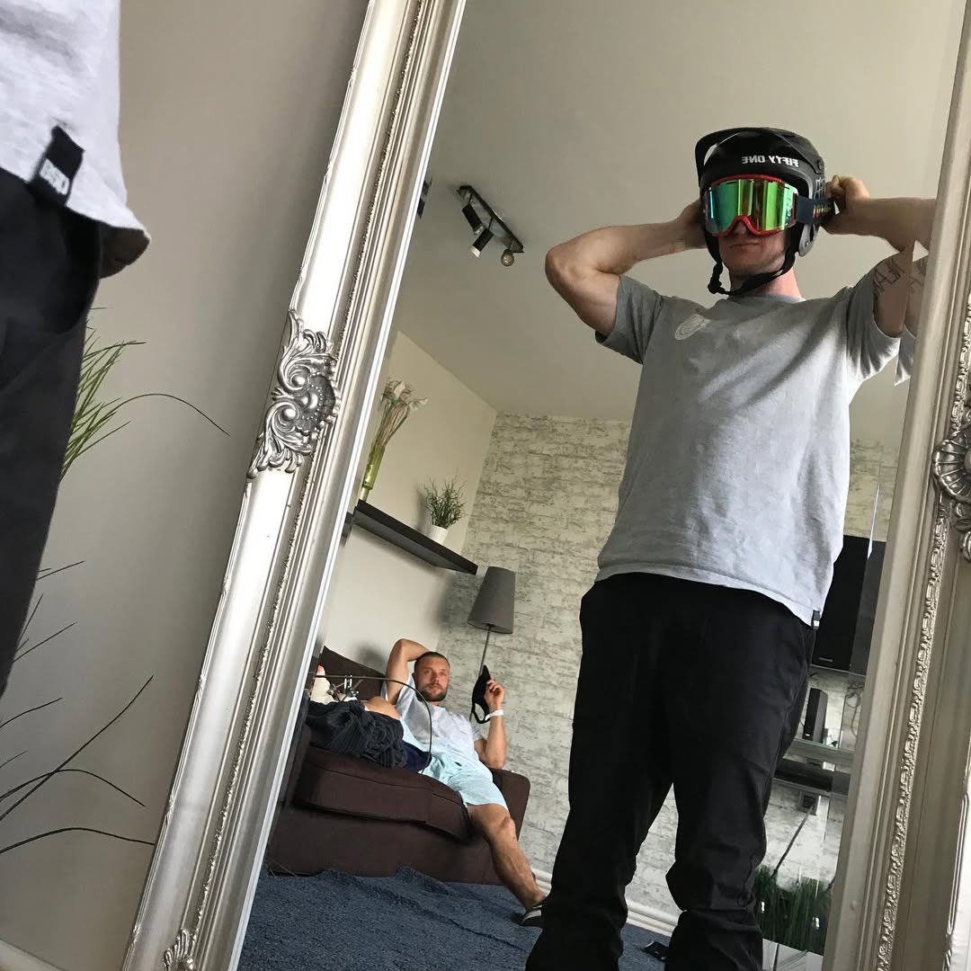 SourceBMX tweet media