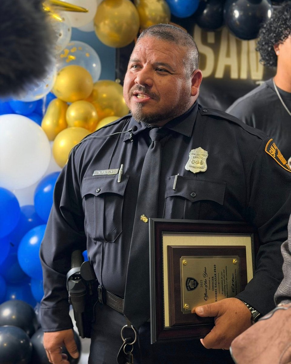 Blue Cares tweet media