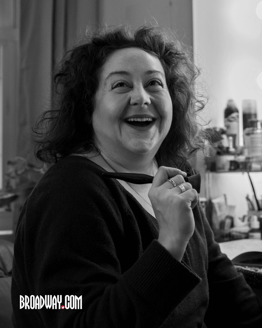 broadwaycom's tweet image. Classified photos! Take a peek into the dressing rooms of the new cast of OPERATION MINCEMEAT as they get Broadway ready.

See the full photo gallery: bit.ly/47Xrmj2 

📸: Sergio Villarini for Broadway.com

#operationmincemeat #broadway #backstage