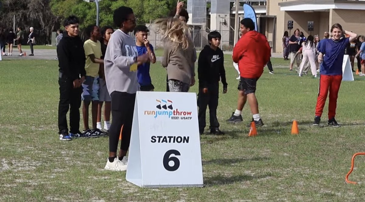 Style Magazine tweet media