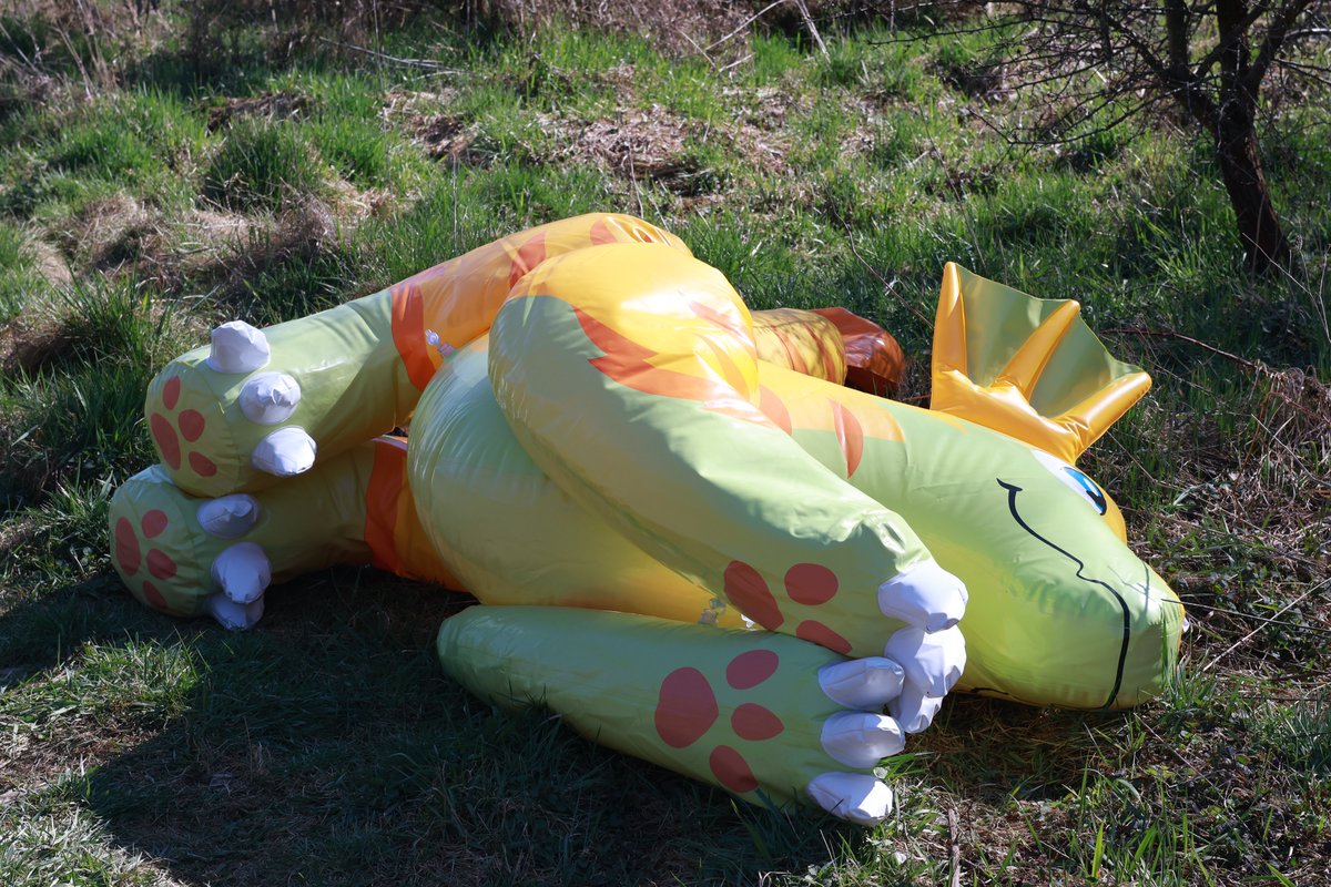 Arambajk tweet media