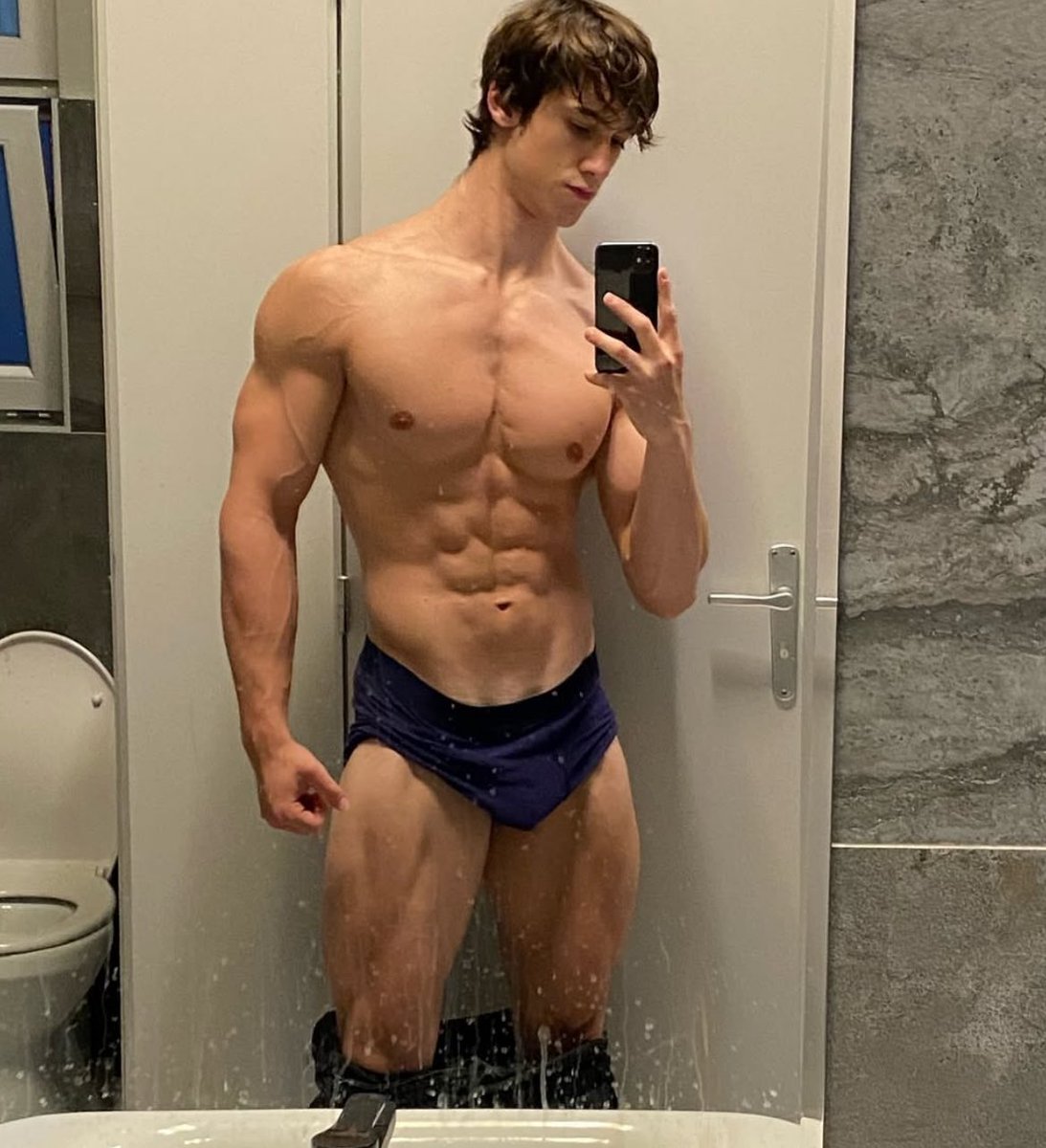 Patrick King 👑 tweet media