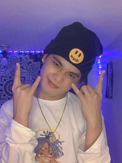 pinksuitni_rji's tweet photo. happy birthday alamat ng alasโ ay alas ng alamat pala!! ๐ซถ๐ป๐ฅ
#HappyALASDay
#ALAMAT_ALAS https://t.co/vbONAxIo1P