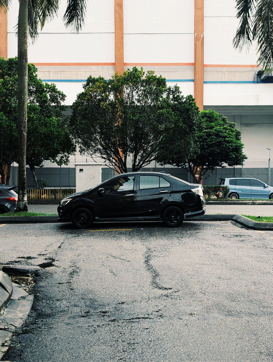 Λhi 🏴‍☠️ tweet media