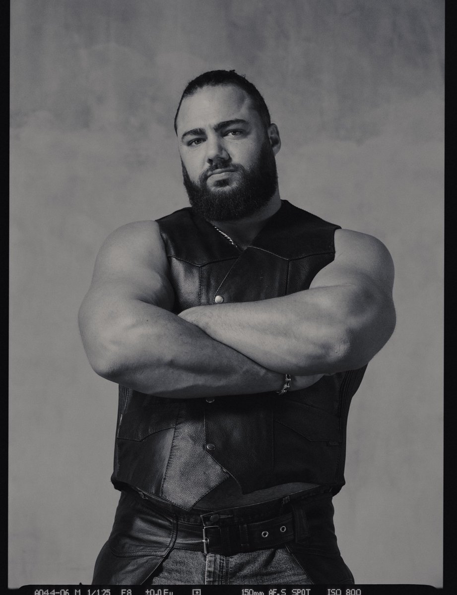 sean sakhar tweet media