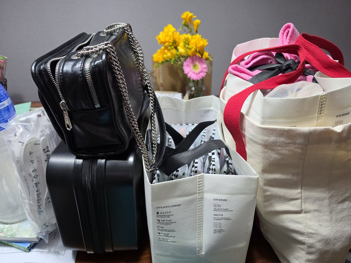 함께하길(현생이슈 접률 낮아짐...😫) tweet media