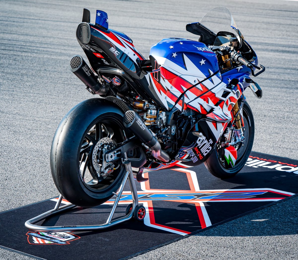 Aprilia Us Racing #AMAZING 🤩 @ApriliaOfficial #RSV4 X 250th #America . APRILIA RACING ...
