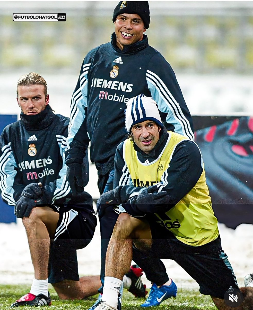 2000s Football ⚽ tweet media