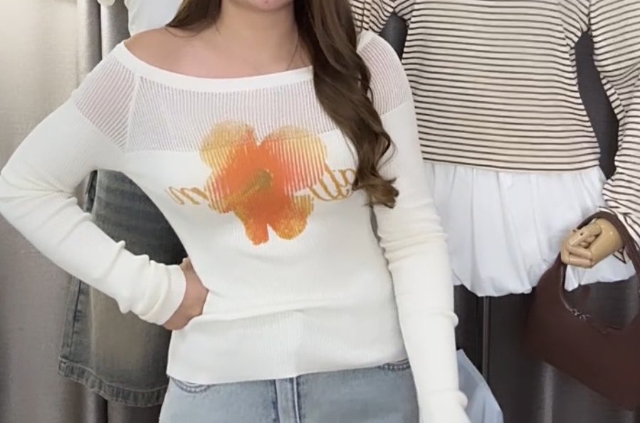 เสื้อผ้ามือ1/2 สภาพดี ราคาน่ารัก 💌 tweet media