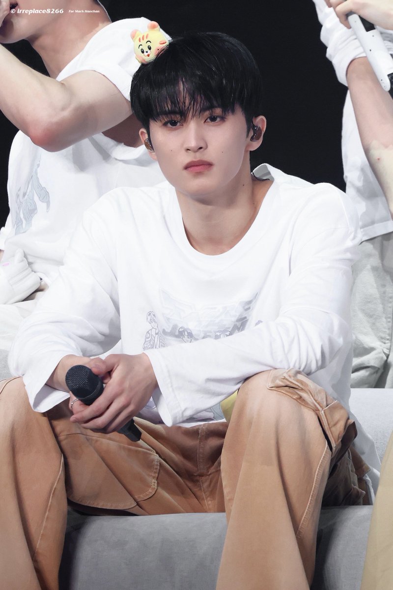 Irreplaceable tweet media