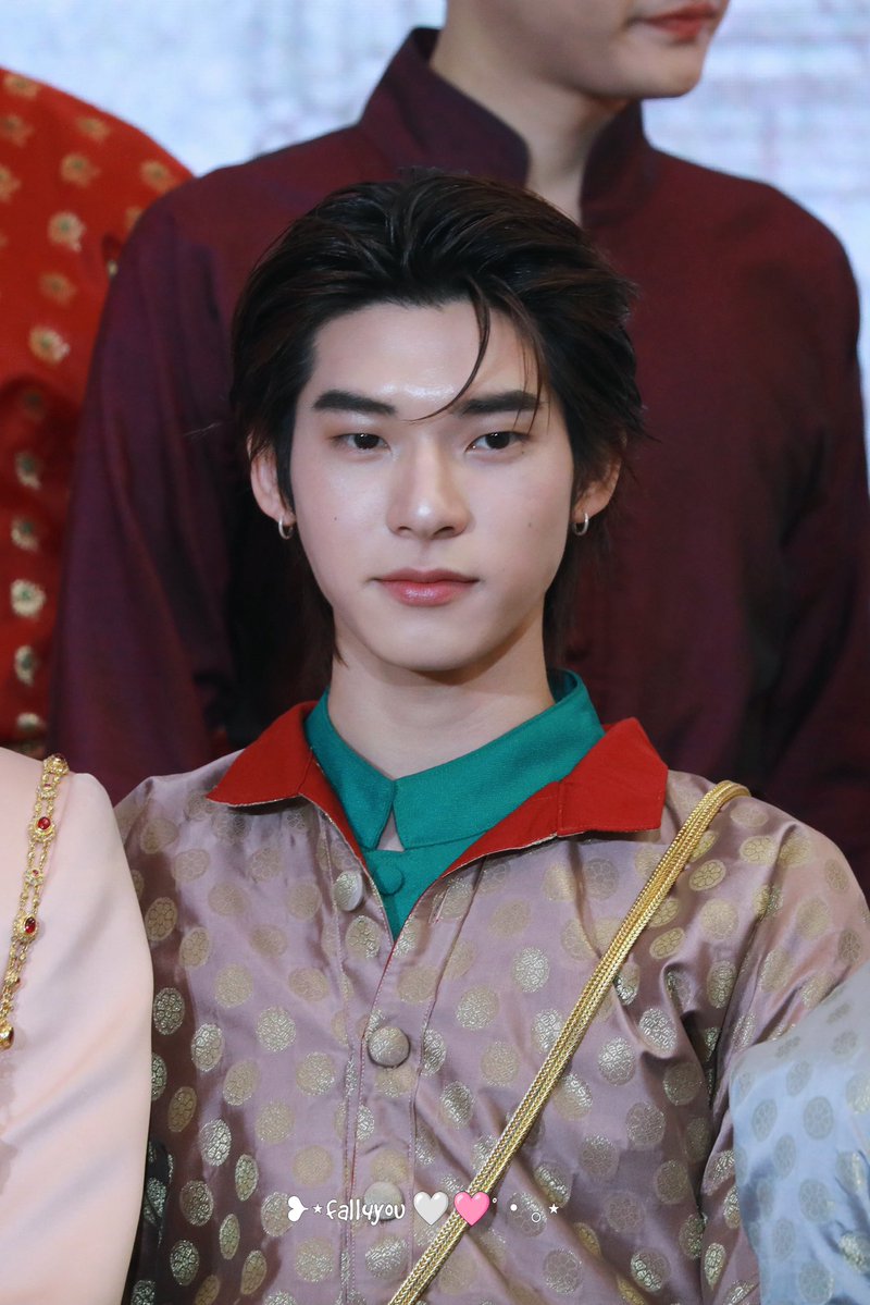 ❥ᵳₐₗₗ₄ᵧₒᵤ 🐶🐻‍❄️ tweet media