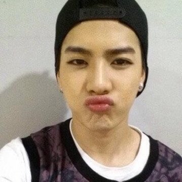 Jackson Wang Base tweet media