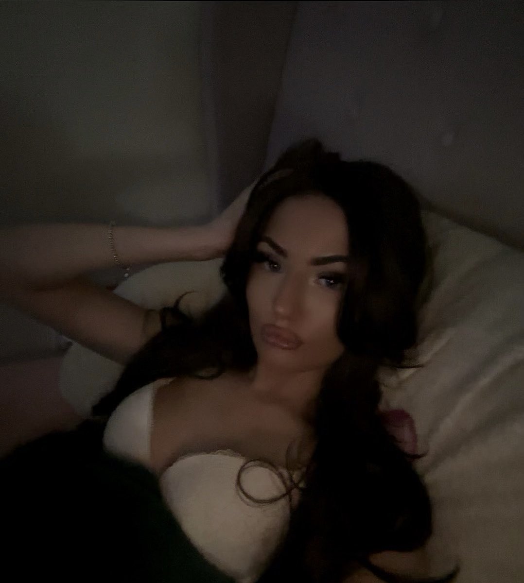 Roxy princess 🍑👸🏼 UK findom 🇬🇧 tweet media