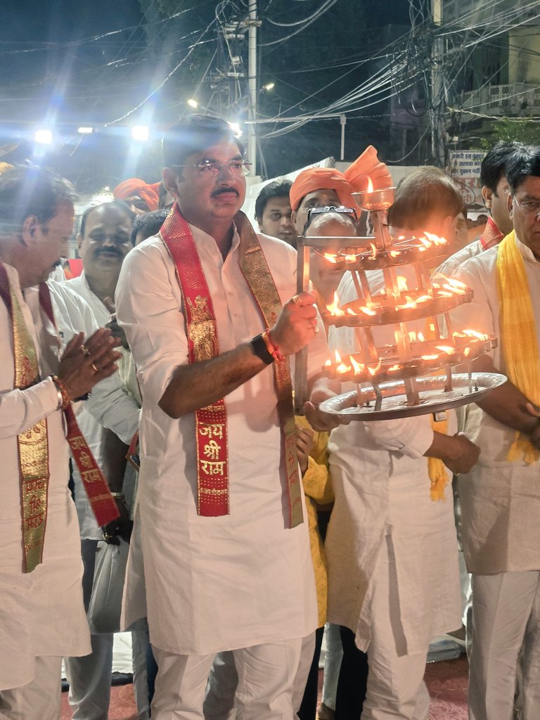 Ashish Usha Agarwal आशीष ऊषा अग्रवाल tweet media