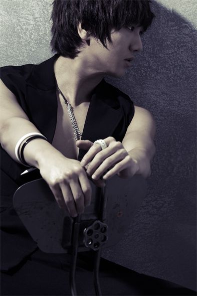 anita ✦ loves heechul tweet media