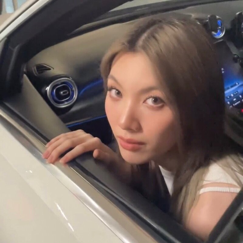 เก้ารัญชน์ tweet media