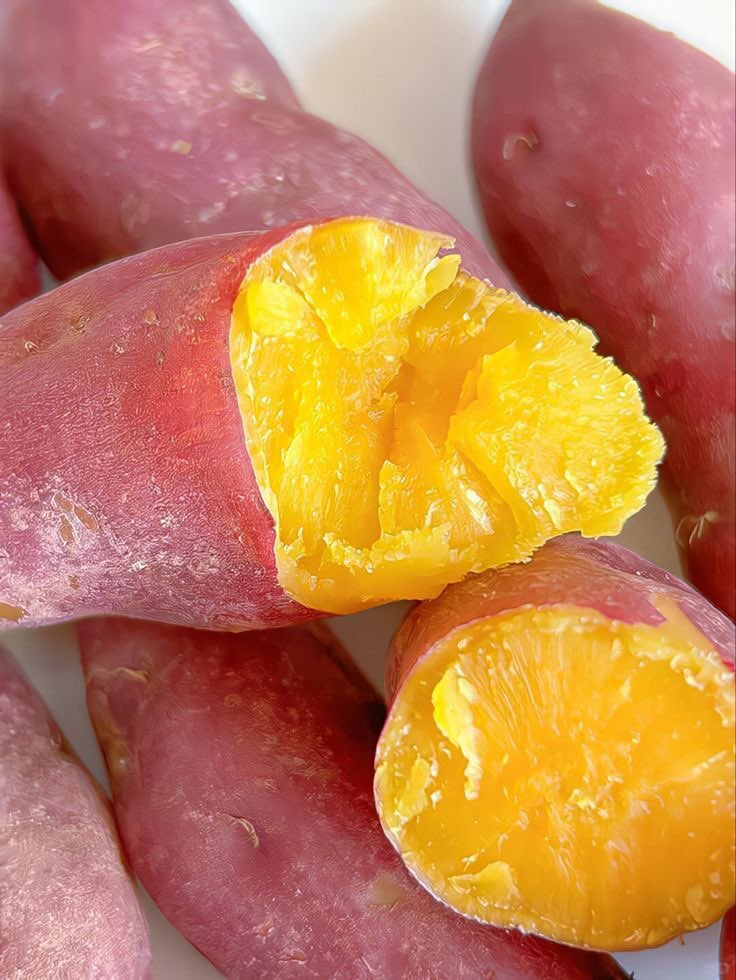 KIPEPE RUNGU🇹🇿 tweet media