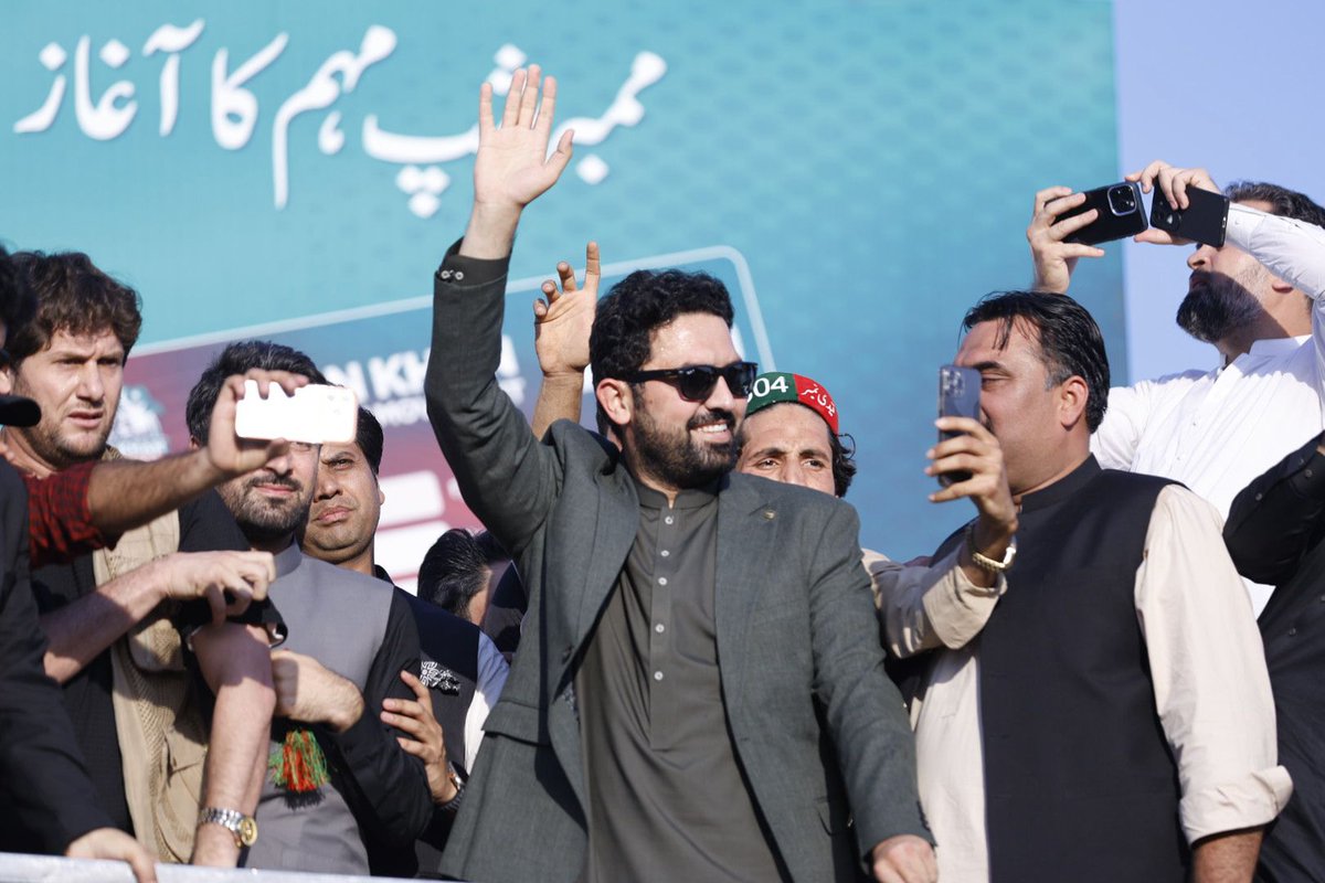 Wahab Khan tweet media