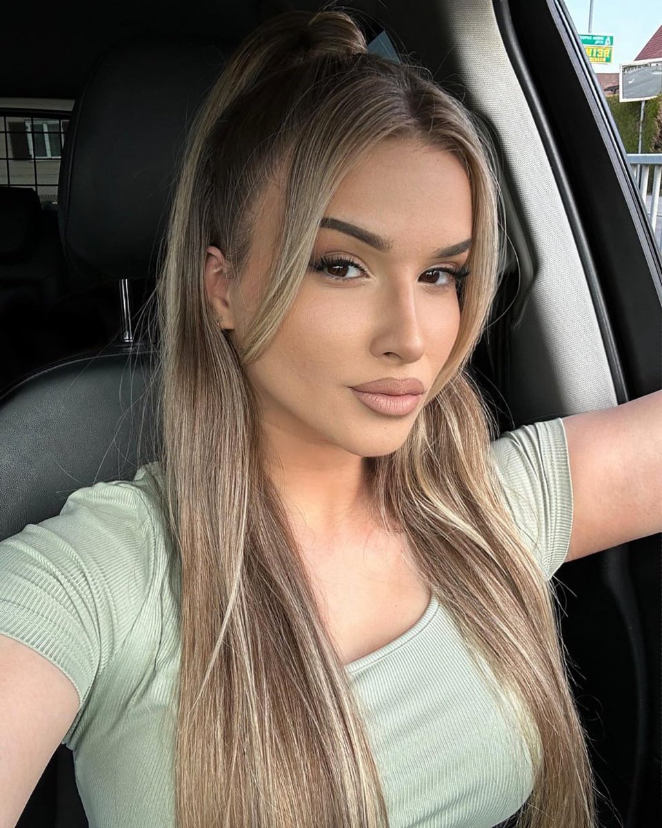 Molly🇺🇸 tweet media