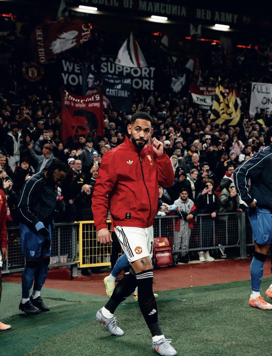 𝐅𝐚𝐧 𝟏𝟎 tweet media