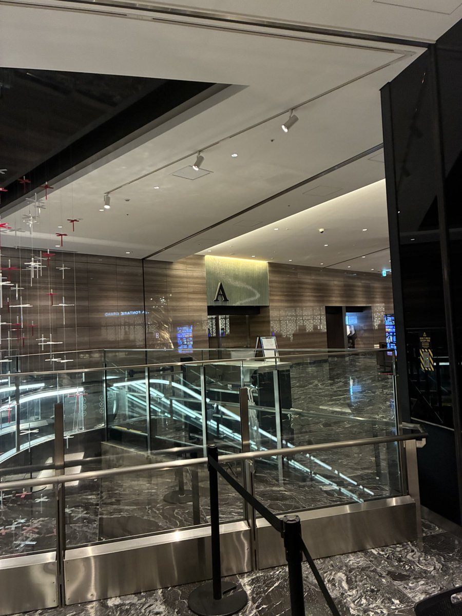 hide@UberEats東京 tweet media