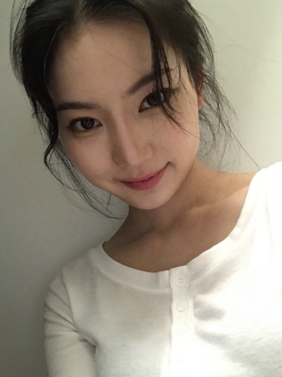 bie.. ✿ tweet media