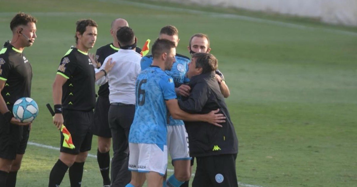 Radio Sucesos tweet media