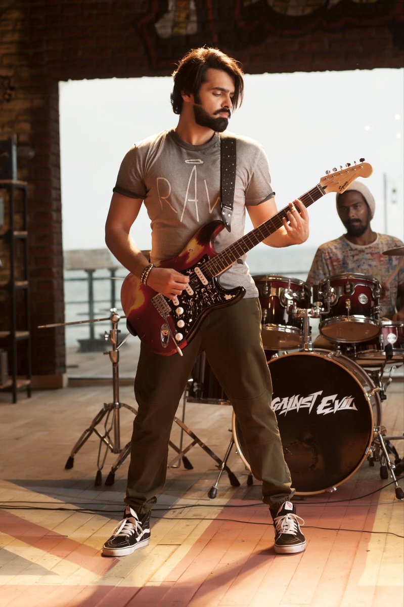 When it comes to stylish looks, Our Energetic Star <a href="/ramsayz/">RAm POthineni</a> is the “King” .. !! No one in the Telugu industry comes close. Sometimes waiting is worth it.

#RamPothineni #RAPO