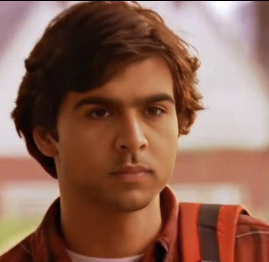 Qaram🇩🇿 tweet media