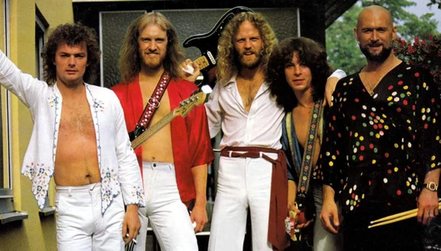 GenTXer2 tweet media