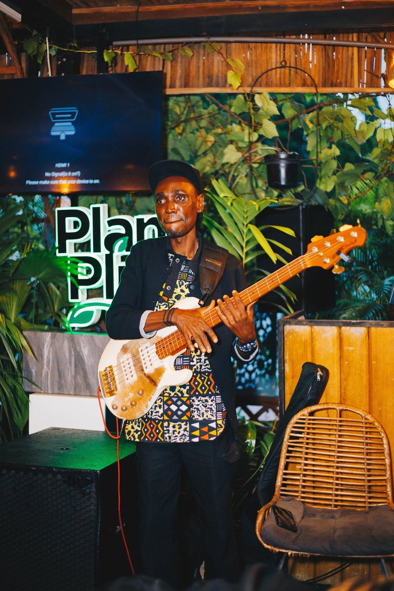 🌱 Dapper Queen Your PlantPlug 🪴 tweet media