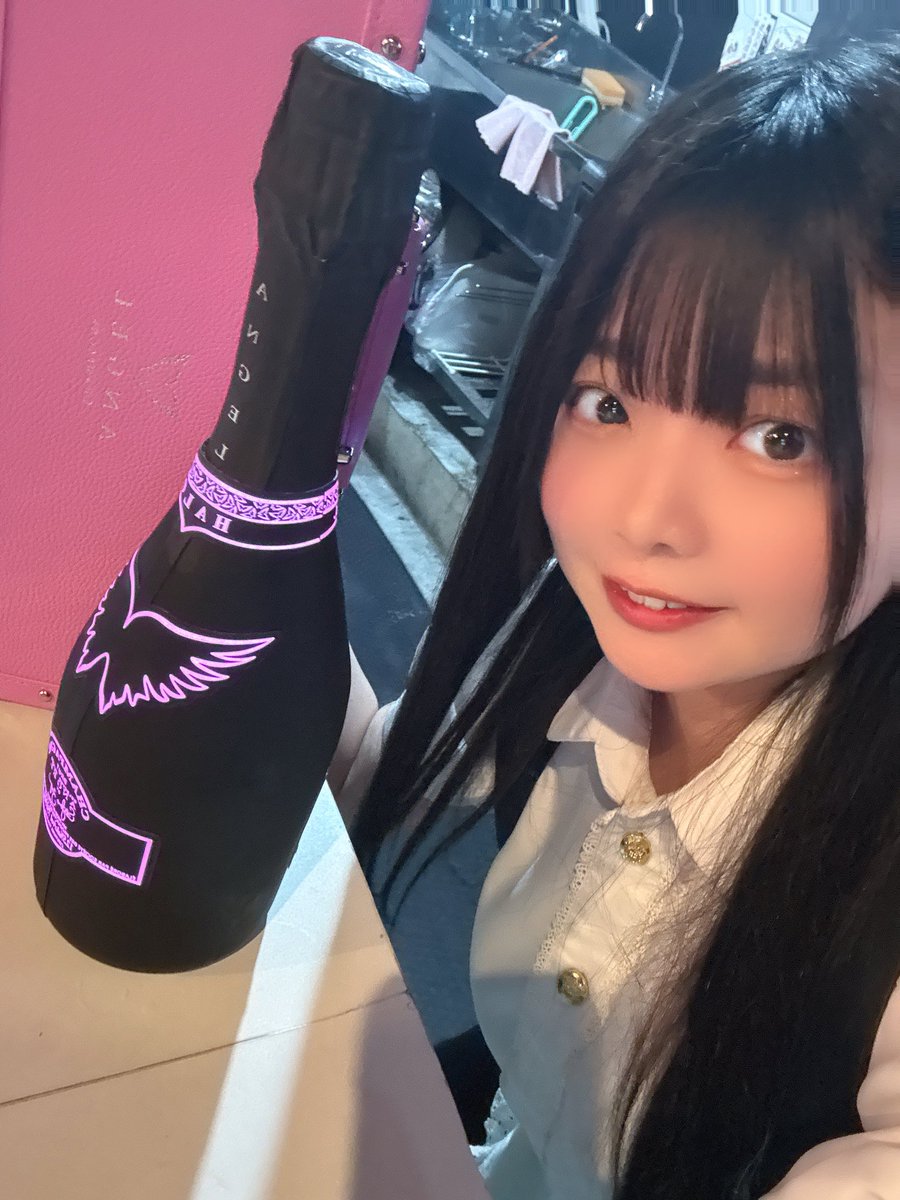 柚月彩那 tweet media