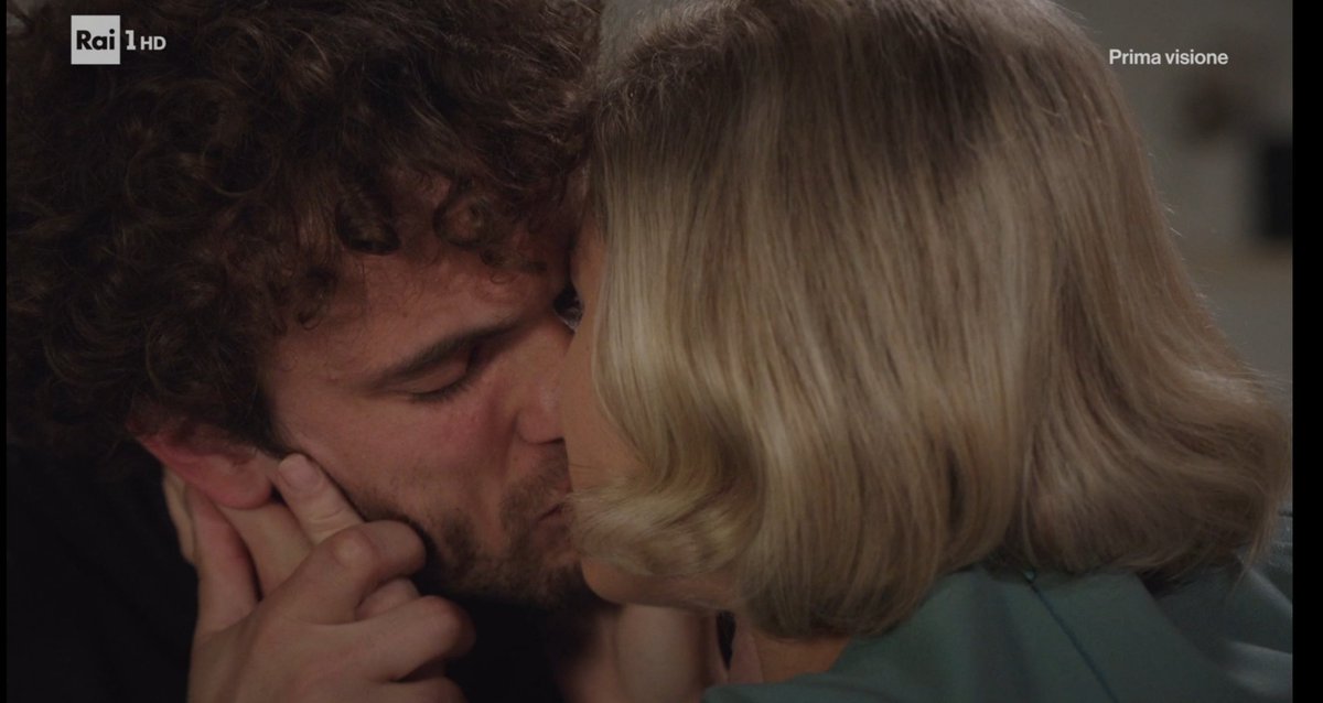 _dream_e_r's tweet photo. ❤️
#ilparadisodellesignore https://t.co/r9EUhndcI1