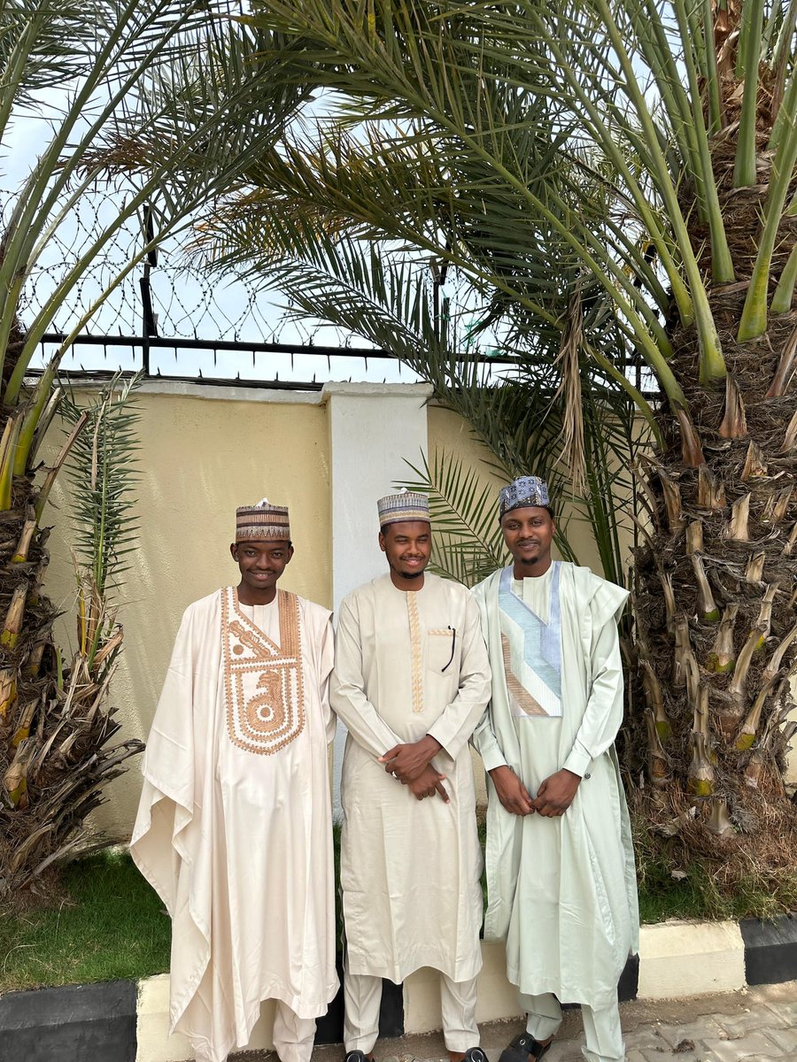 M_paki001's tweet photo. 📍 Bauchi.
My guys and I. https://t.co/P5iNsZk9uQ