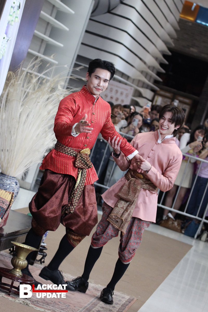 BLACKCAT tweet media