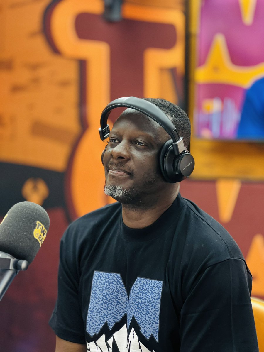 TW Radio 88.9 tweet media