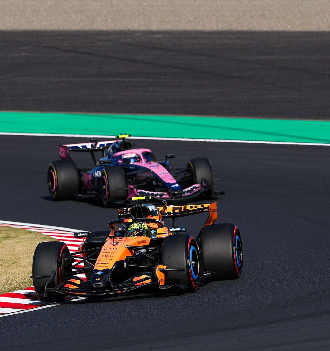 ๐
๐ซ๐๐ง๐๐จ ๐๐จ๐ฅ๐๐ฉ๐ข๐ง๐ญ๐จ ๐๐จ๐ซ๐ซ๐ข๐ฌ tweet media